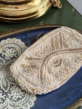 Vintage hand-beaded Ivory small bag